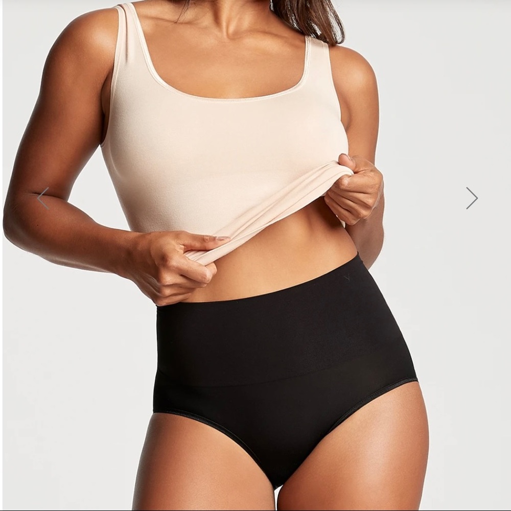 Yummie Ultralight Seamless Shaping Brief Underwear Tummy Control Black M/L